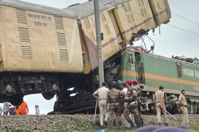 Sealdah Kanchanjungha Express accident